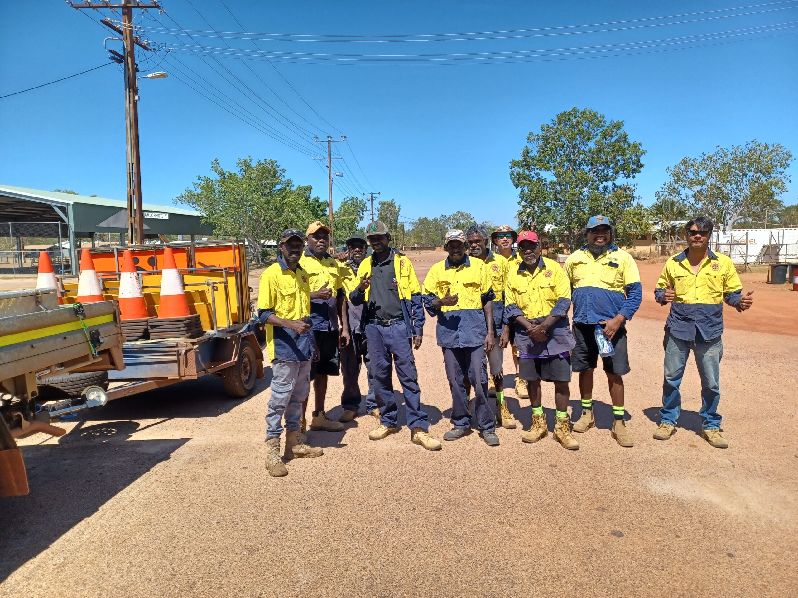 Beswick and Barunga Teams successfully complete a Traffic Management Course 