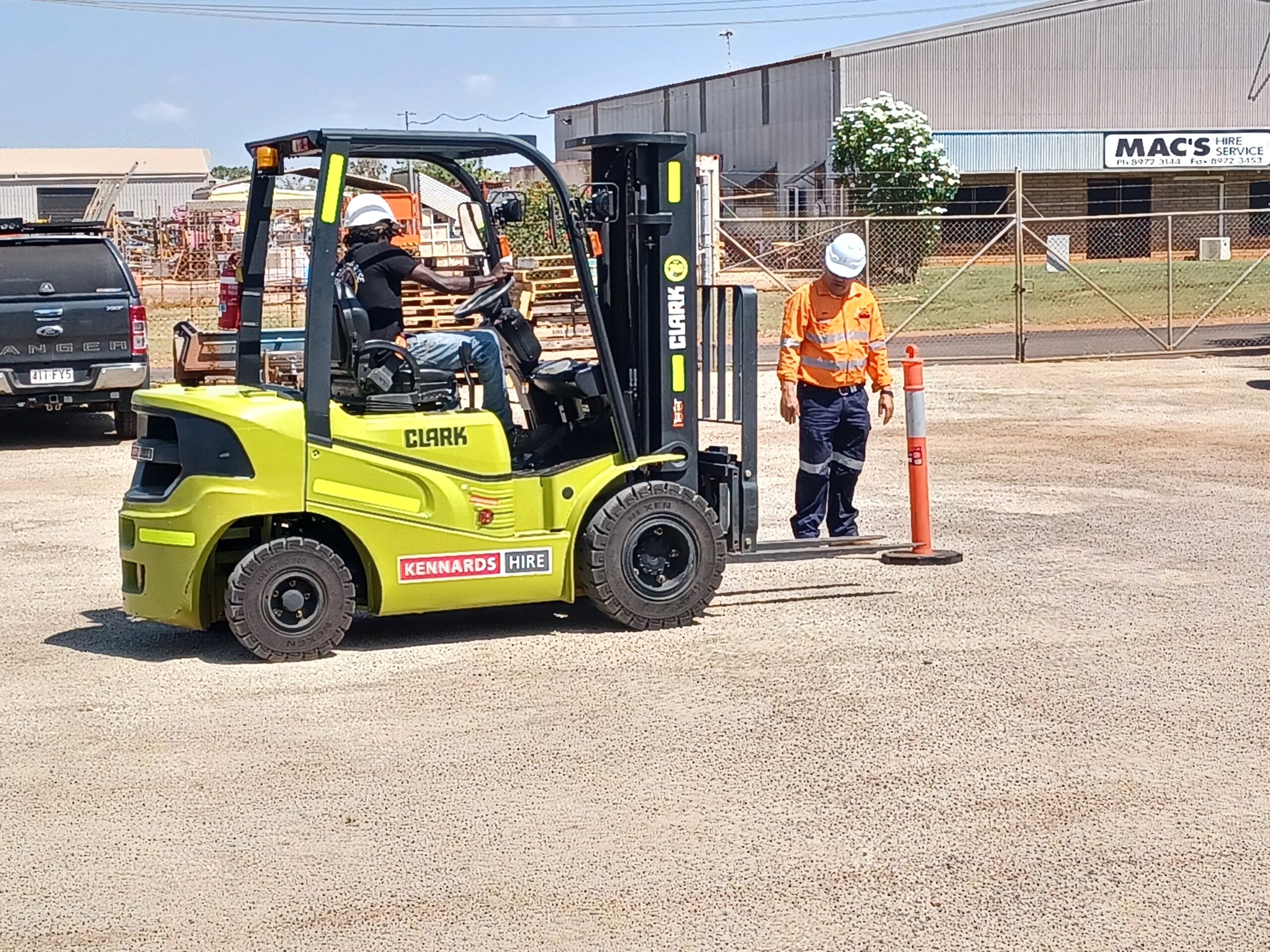 Beswick and Barunga Teams Take Part in Forklift Training 
